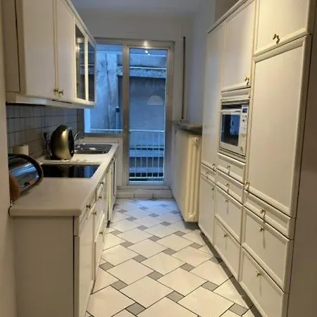 Apartment En Plein Centre Haute *
