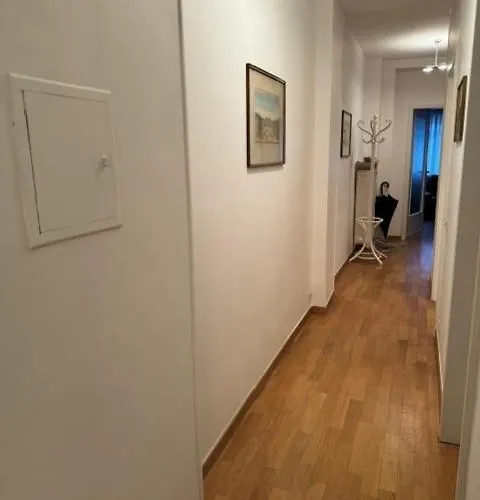 En Plein Centre Haute * Luxembourg